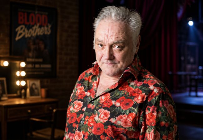 mark michael hutchinson